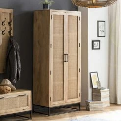 2-türiger Flurschrank Aus Holz & Rattan Geflecht - Lazianus -wohnen.de-Shop 2 tueriger flurschrank aus holz rattan geflecht mit metall buegelgestell lazianus 02